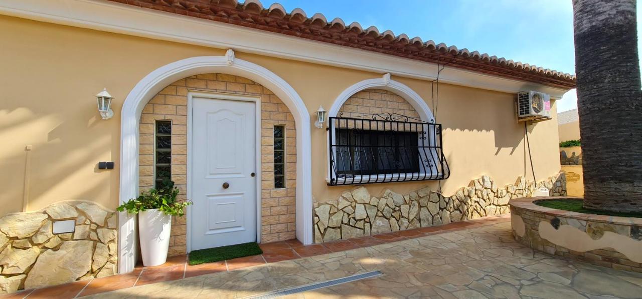 Villa Las Adelfas Calp Dış mekan fotoğraf